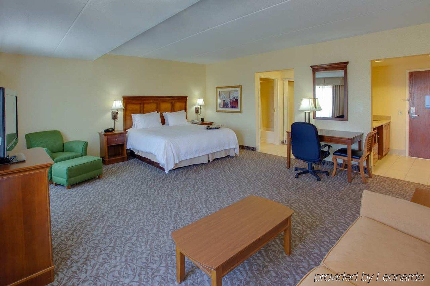 Hampton Inn & Suites Ephrata - Mountain Springs Exterior photo